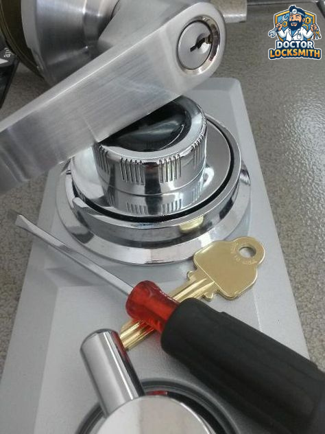 Automotive Key Replacement